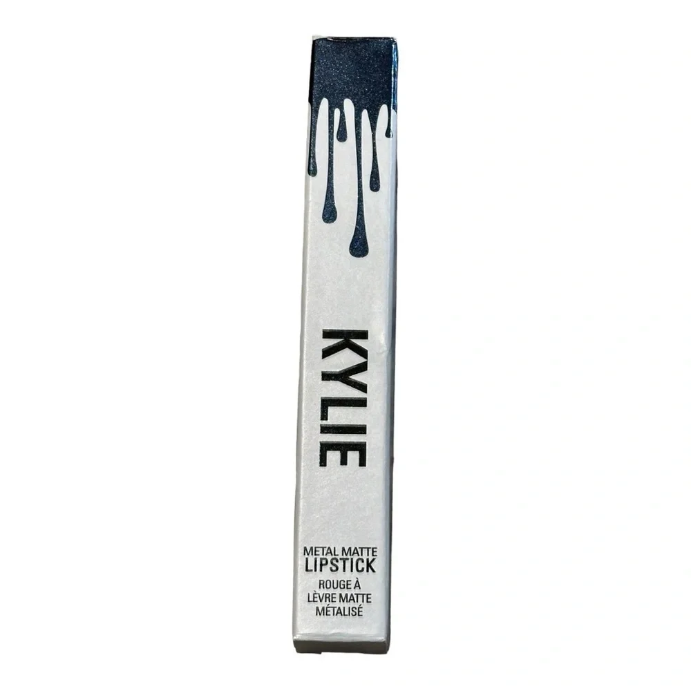 Kylie Metal Matte Lipstick : Kymajesty - Picture 3 of 5
